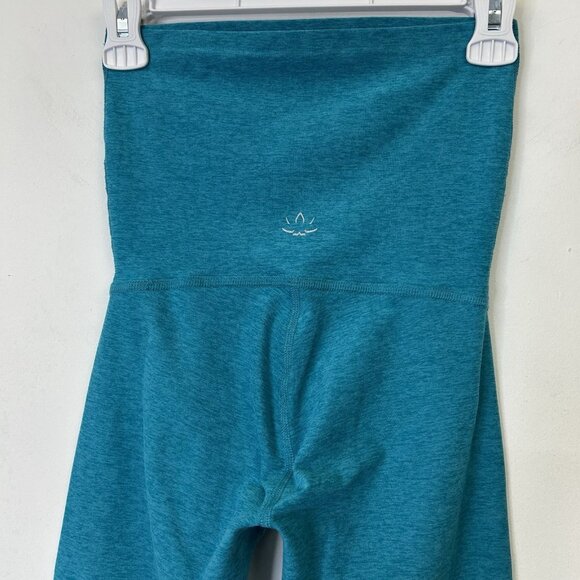 Beyond Yoga Beyond The Bump Space Dye Leggings Women’s Size XS Midi Maternity - Picture 7 of 9